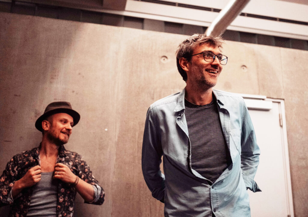 Images du Collectif mensuel de liège